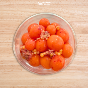 Trứng gà non đỏ